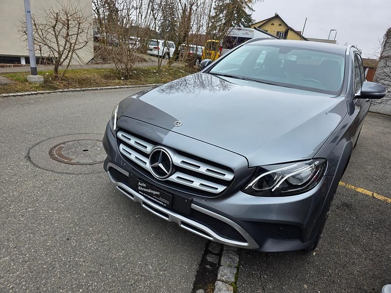 Gebraucht Mercedes E220 All-Terrain Avantgarde 194 PS (142 kW) 2020 Kombi