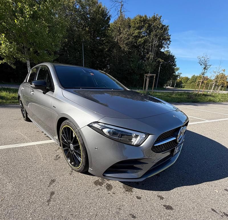Gebraucht 2018 Mercedes A250 AMG line | CHF 22’700 - Bild 1/4