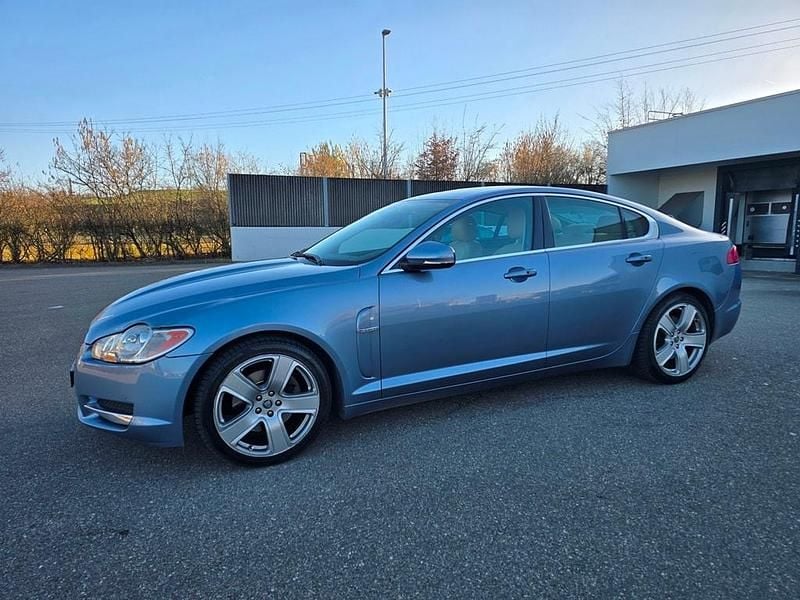 Gebraucht Jaguar XF Premium Luxury 238 PS (175 kW) 2009 Limousine