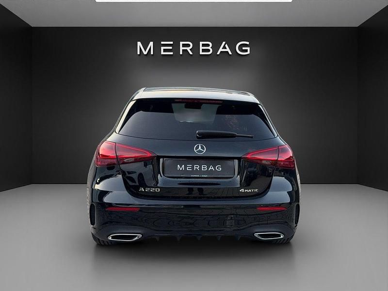 Gebraucht Mercedes A220 190 PS (139 kW) 2024 Schwarz Limousine