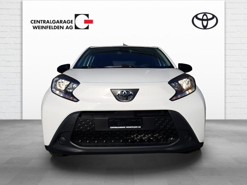 Gebraucht Toyota Aygo X Comfort 72 PS (52 kW) 2022 Weiss SUV