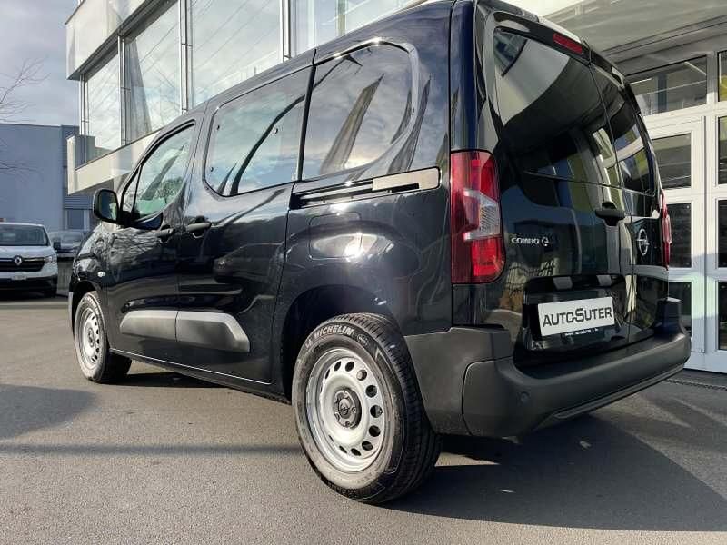 Neu Opel Combo-e Life 100 kW (136 PS) 2025 Schwarz Van
