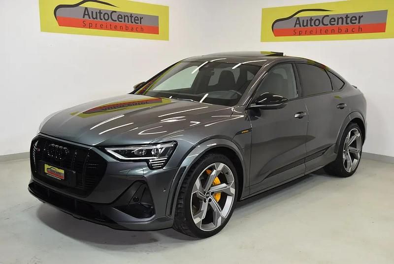 Gebraucht Audi e-tron 369 kW (503 PS) 2026 Gray SUV