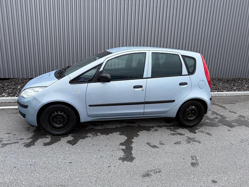 Gebraucht Mitsubishi Colt Invite 95 PS (69 kW) 2004 Kleinwagen