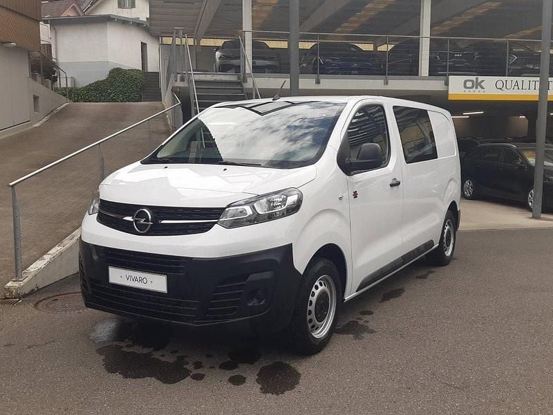 Weiss Gebraucht 2023 Opel Vivaro Van / Kleinbus | CHF 43’800 (Etwas zu teuer) - Bild 1/4