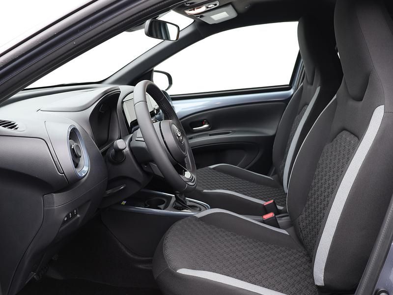 Gebraucht Toyota Aygo X Trend 72 PS (52 kW) 2025 Blau SUV