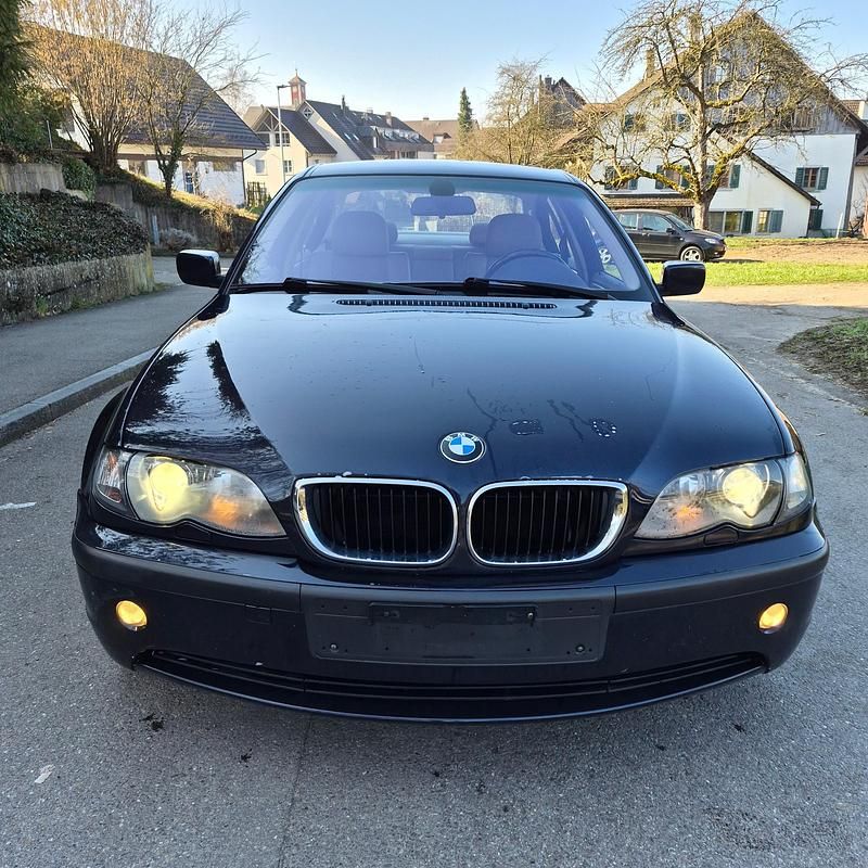 Gebraucht BMW 318 143 PS (105 kW) 2002