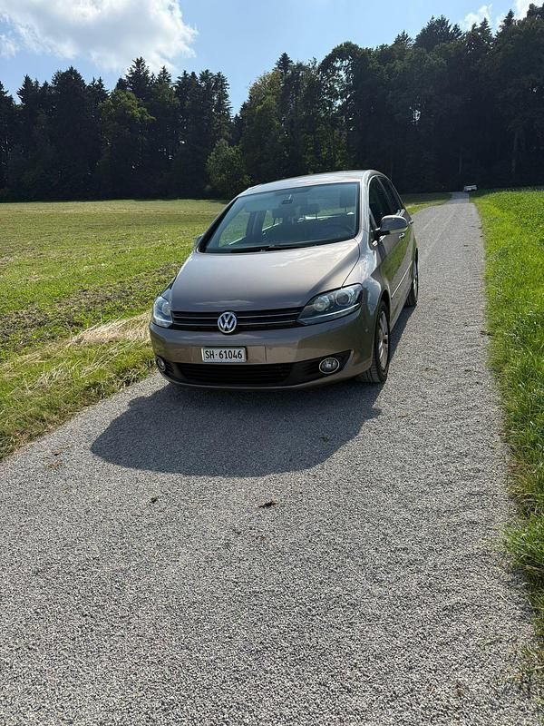 Gebraucht VW Golf Plus Cross Comfortline 105 PS (77 kW) 2012 Van / Kleinbus