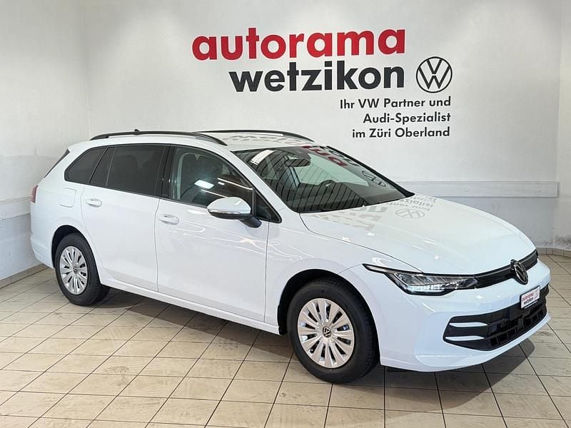 Weiss Neu 2025 VW Golf VIII Basis Kombi | CHF 28’790 (Superpreis) - Bild 1/4