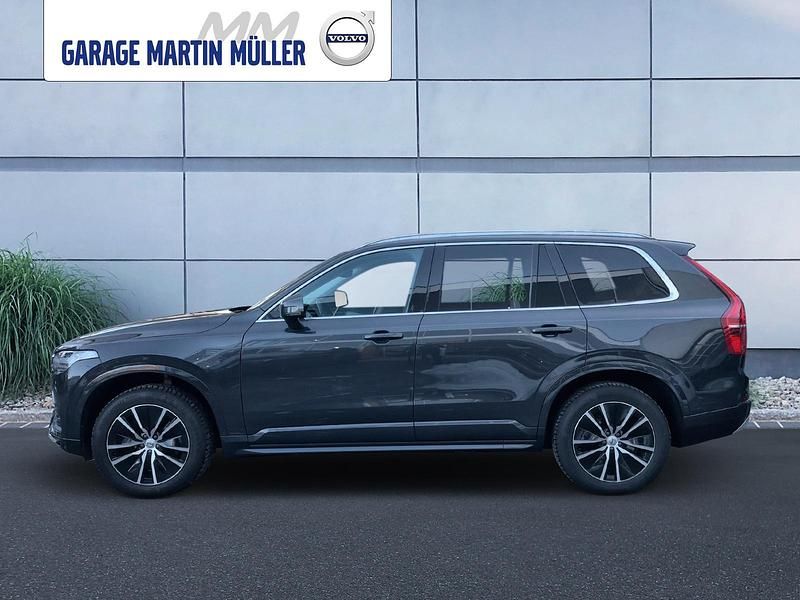 Gebraucht Volvo XC90 Momentum 249 PS (183 kW) 2021 Grau SUV