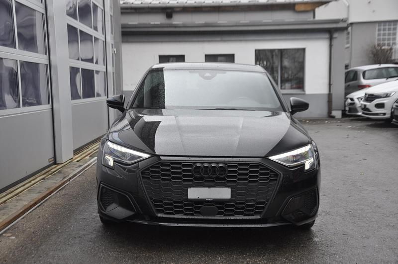 Gebraucht Audi A3 S-Line 150 PS (110 kW) 2021 Limousine