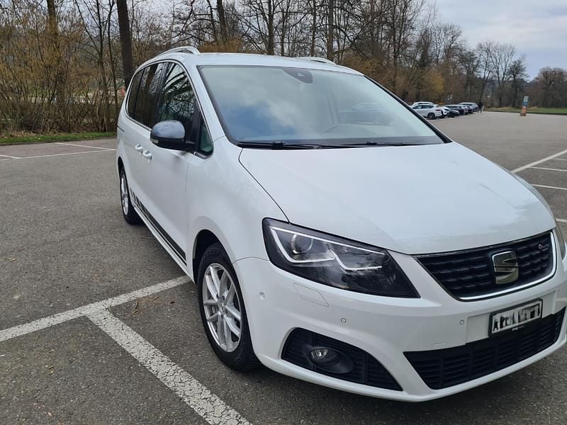 Gebraucht Seat Alhambra 4Drive 177 PS (130 kW) 2020 Van / Kleinbus