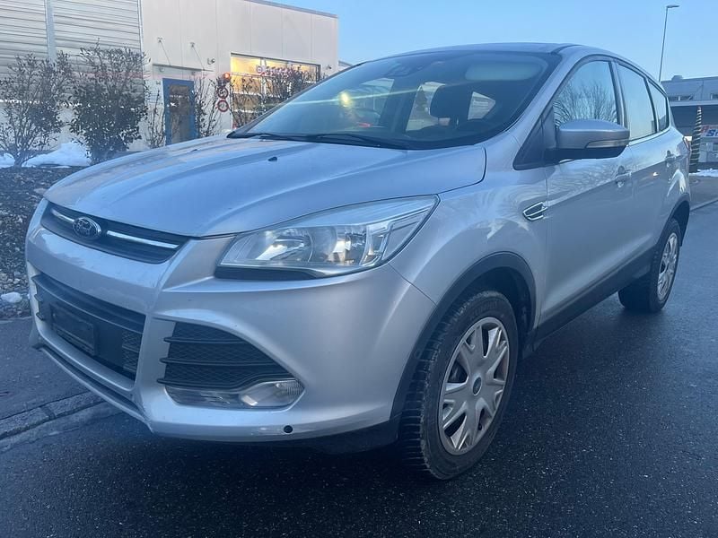 Gebraucht Ford Kuga 140 PS (102 kW) 2013 SUV