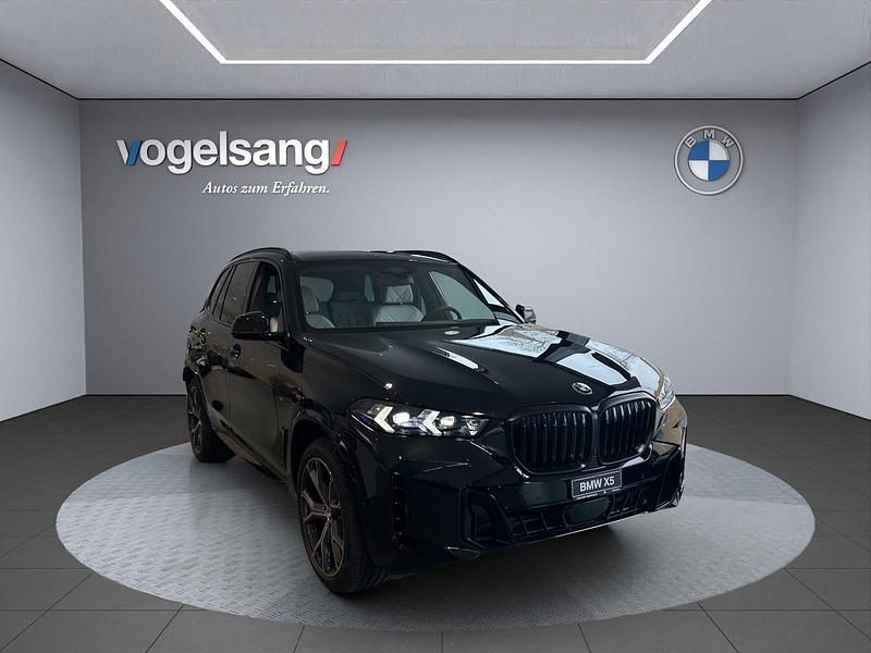 Neu BMW X5 M Sport 286 PS (210 kW) 2026 Schwarz SUV
