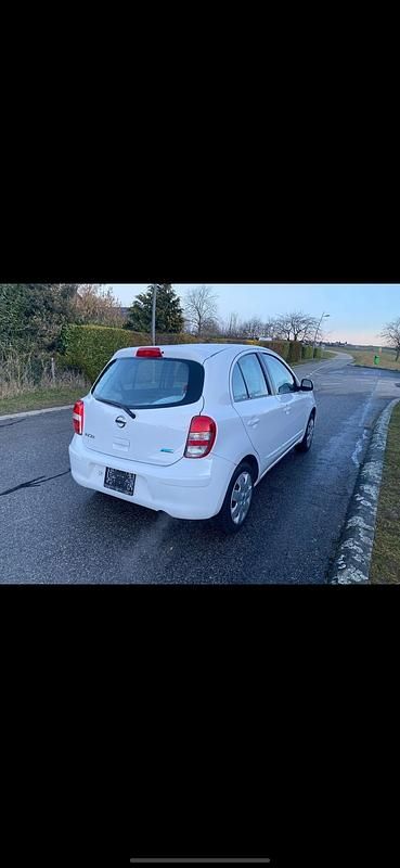 Gebraucht Nissan Micra Tekna 80 PS (58 kW) 2013 Kleinwagen