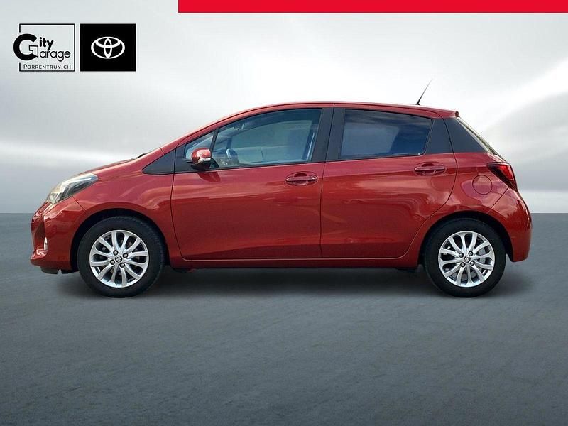 Gebraucht Toyota Yaris Trend 99 PS (72 kW) 2015 Limousine