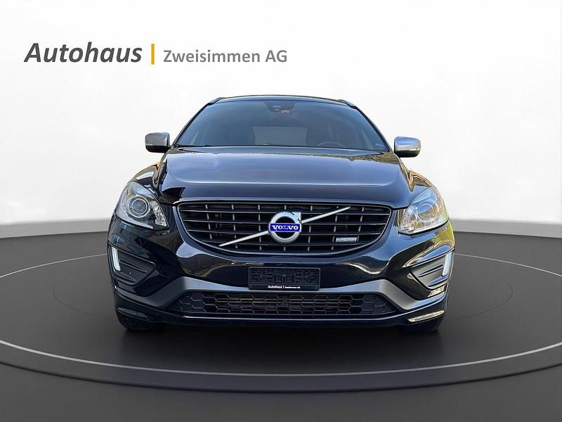 Gebraucht Volvo XC60 R-Design Momentum 181 PS (133 kW) 2015 SUV