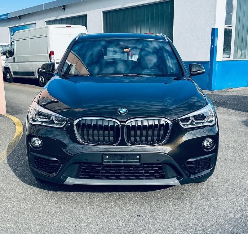 Gebraucht 2019 BMW X1 Sport Line SUV | CHF 13’899 (Superpreis) - Bild 1/4