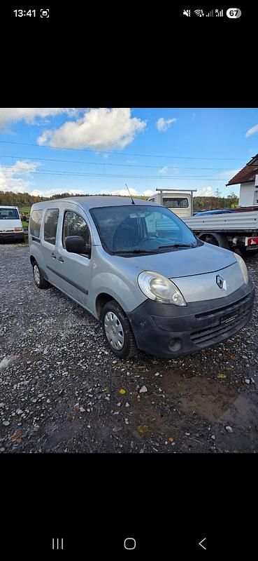 Gebraucht Renault Kangoo Happy Family 110 PS (80 kW) 2012