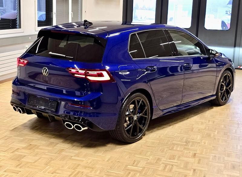 Gebraucht VW Golf VIII Design 320 PS (235 kW) 2022