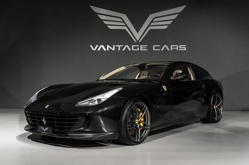 Schwarz Gebraucht 2017 Ferrari GTC4Lusso Kombi | CHF 219’590 - Bild 1/4