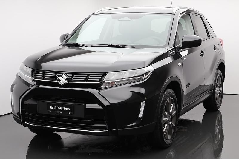 Gebraucht Suzuki Vitara 116 PS (85 kW) 2025 Schwarz SUV