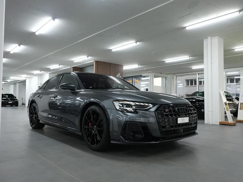 Gebraucht Audi S8 Advanced 571 PS (419 kW) 2022 Limousine