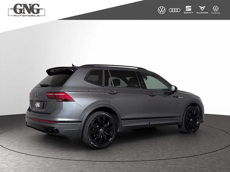 Gebraucht VW Tiguan Allspace R-line 190 PS (139 kW) 2022 SUV