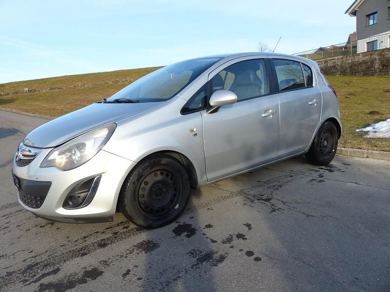 Gebraucht Opel Corsa Edition 120 PS (88 kW) 2013 Grau Kleinwagen