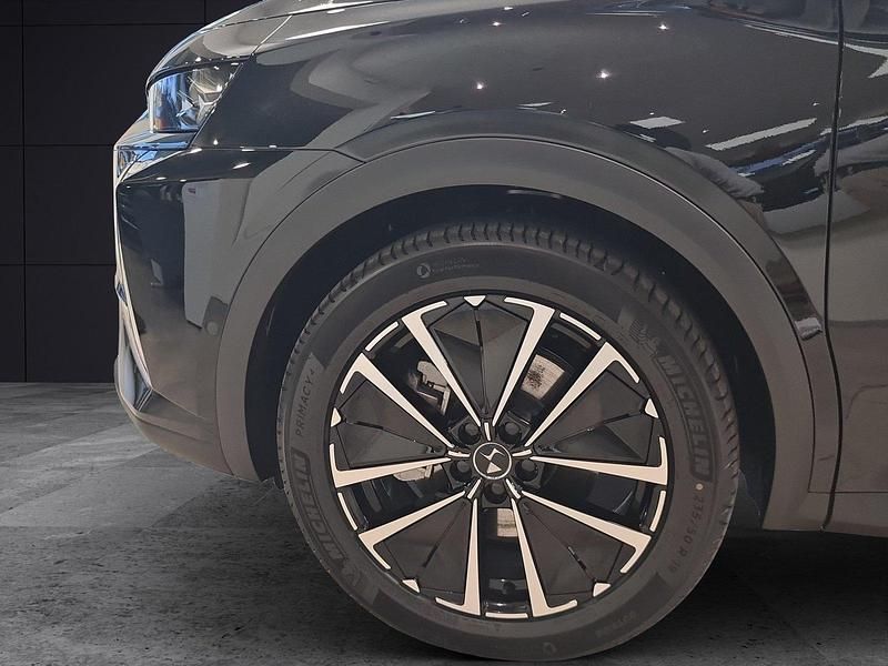 Neu DS Automobiles DS7 Crossback 300 PS (220 kW) 2026 Schwarz SUV