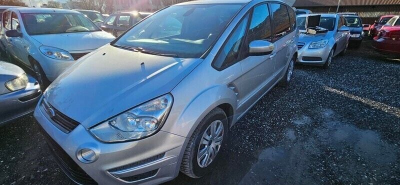 Gebraucht 2011 Ford S-MAX Titanium Van / Kleinbus | CHF 3’400 (Fairer Preis) - Bild 1/4