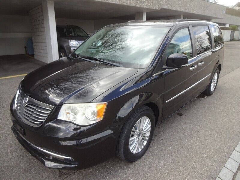 Gebraucht 2013 Lancia Voyager Gold Van / Kleinbus | CHF 14’900 - Bild 1/4