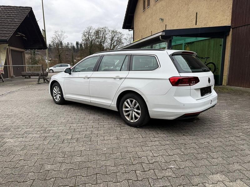 Gebraucht VW Passat 123 PS (90 kW) 2021 Kombi