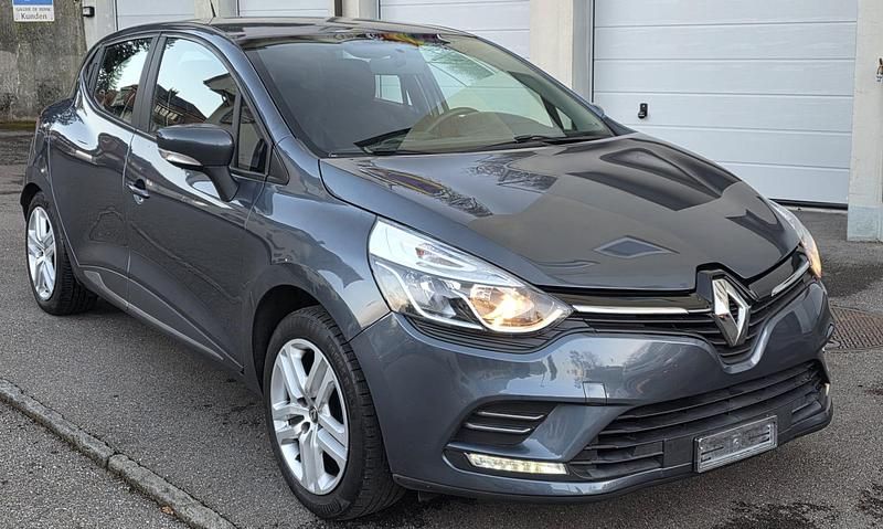Gebraucht Renault Clio IV Intens 90 PS (66 kW) 2017