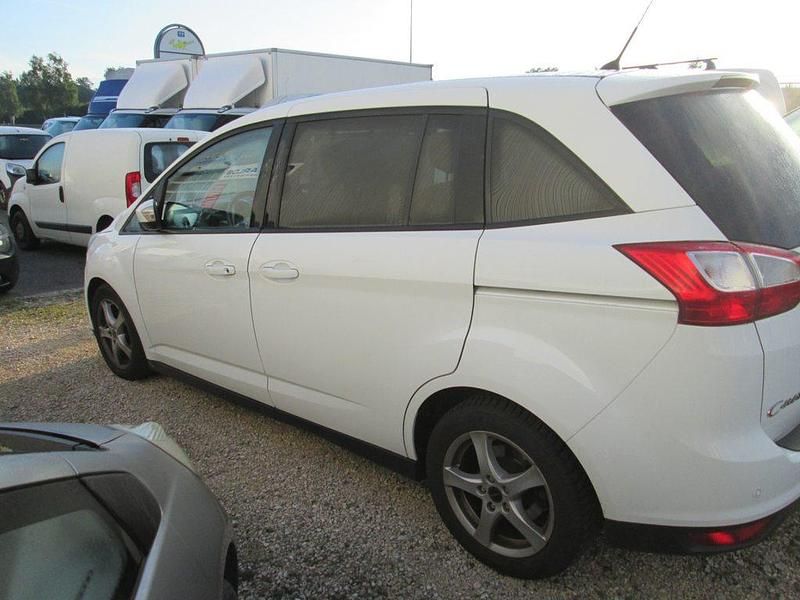 Gebraucht Ford Grand C-Max S 125 PS (91 kW) 2013 Weiss Van / Kleinbus