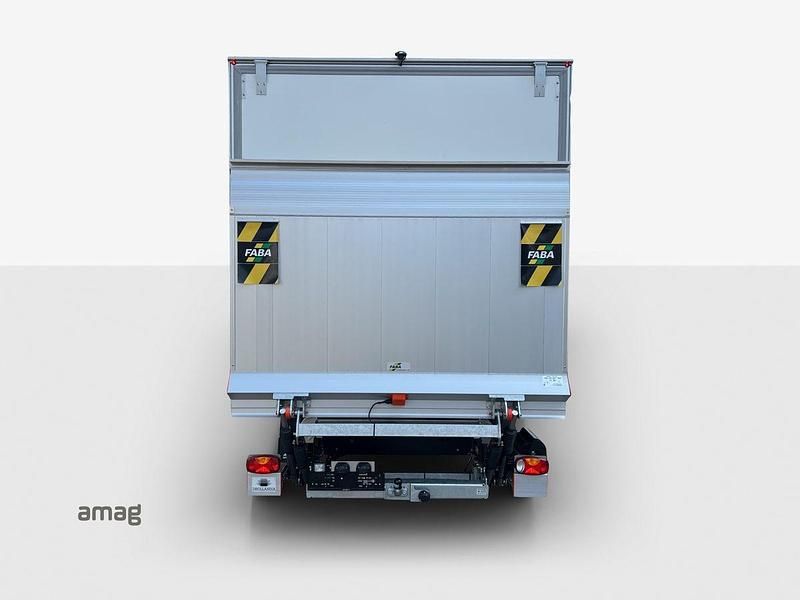 Gebraucht VW Crafter 177 PS (130 kW) 2024 Candyweiss Van