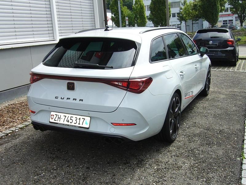 Gebraucht Cupra Leon 310 PS (228 kW) 2023 Weiss Kombi