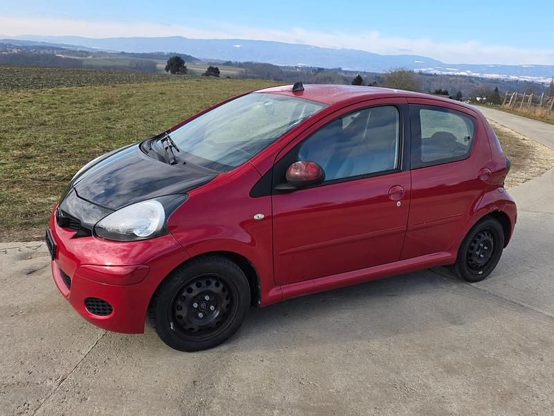 Gebraucht 2010 Toyota Aygo Sol Kleinwagen | CHF 2’400 (Superpreis) - Bild 1/4