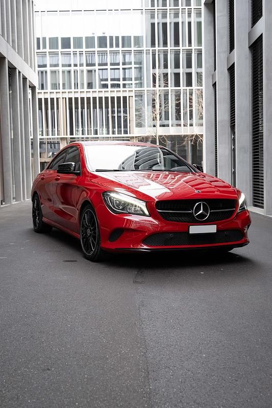 Gebraucht Mercedes CLA200 Night 136 PS (100 kW) 2017