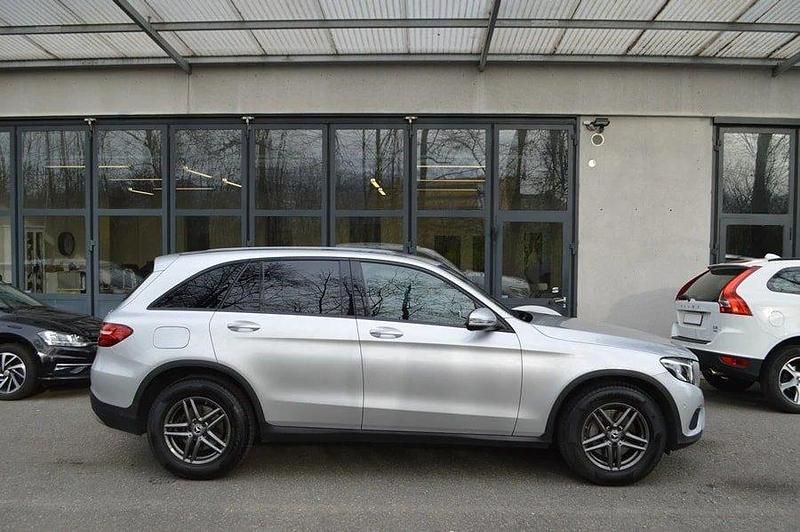 Gebraucht Mercedes GLC250 211 PS (155 kW) 2019 SUV