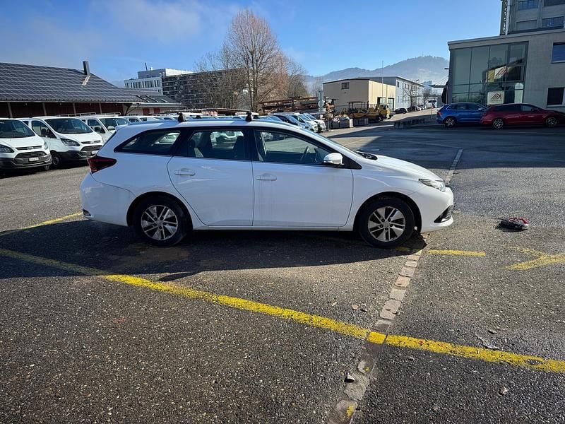 Gebraucht Toyota Auris Touring Sports Luna 116 PS (85 kW) 2015 Kombi