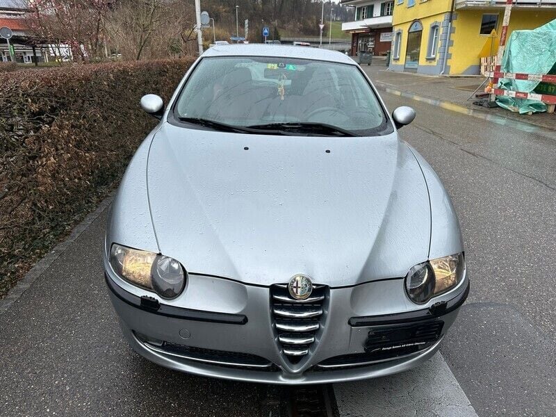 Gebraucht 2003 Alfa Romeo 147 Progression Kleinwagen | CHF 1’200 - Bild 1/4