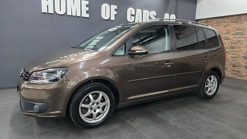 Gebraucht VW Touran Comfortline 140 PS (102 kW) 2013 Van / Kleinbus