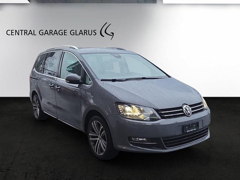 Gebraucht VW Sharan Highline 177 PS (130 kW) 2020 Van / Kleinbus