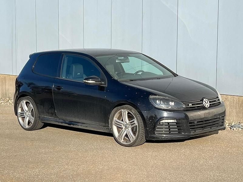 Gebraucht VW Golf VI R 270 PS (198 kW) 2010 Kleinwagen