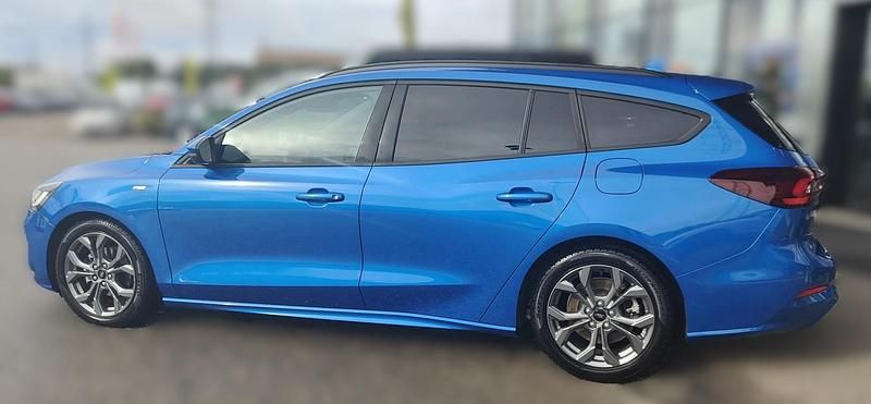 Gebraucht Ford Focus ST-Line 155 PS (114 kW) 2023