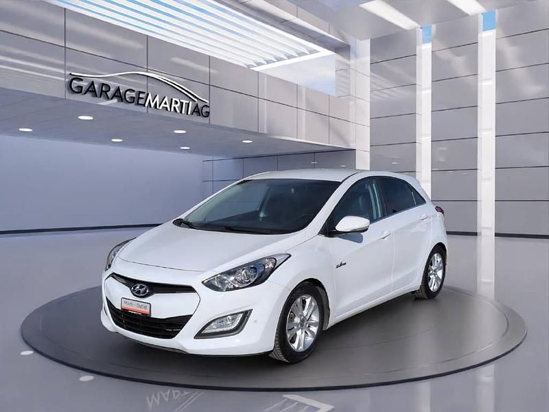 Gebraucht Hyundai i30 Style 135 PS (99 kW) 2014 Limousine