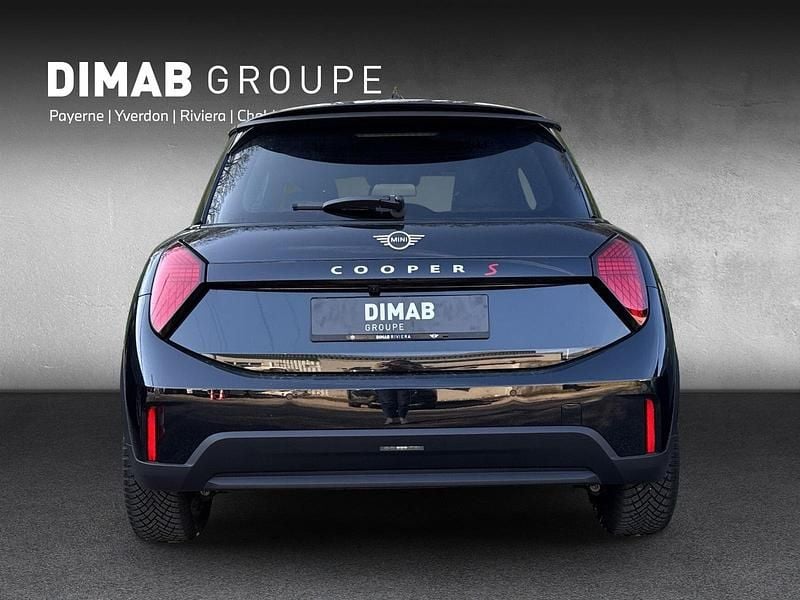 Gebraucht Mini Cooper S 204 PS (150 kW) 2024 Schwarz Kleinwagen