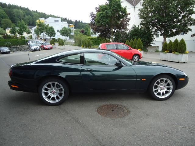 Gebraucht Jaguar XKR S 363 PS (266 kW) 1999 Grün Coupé