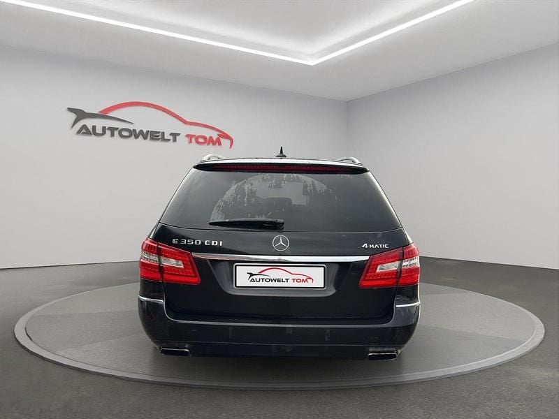 Gebraucht Mercedes E350 Avantgarde 265 PS (194 kW) 2011 Kombi